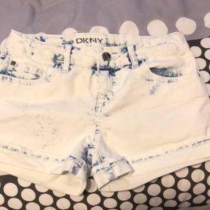 white denim shorts